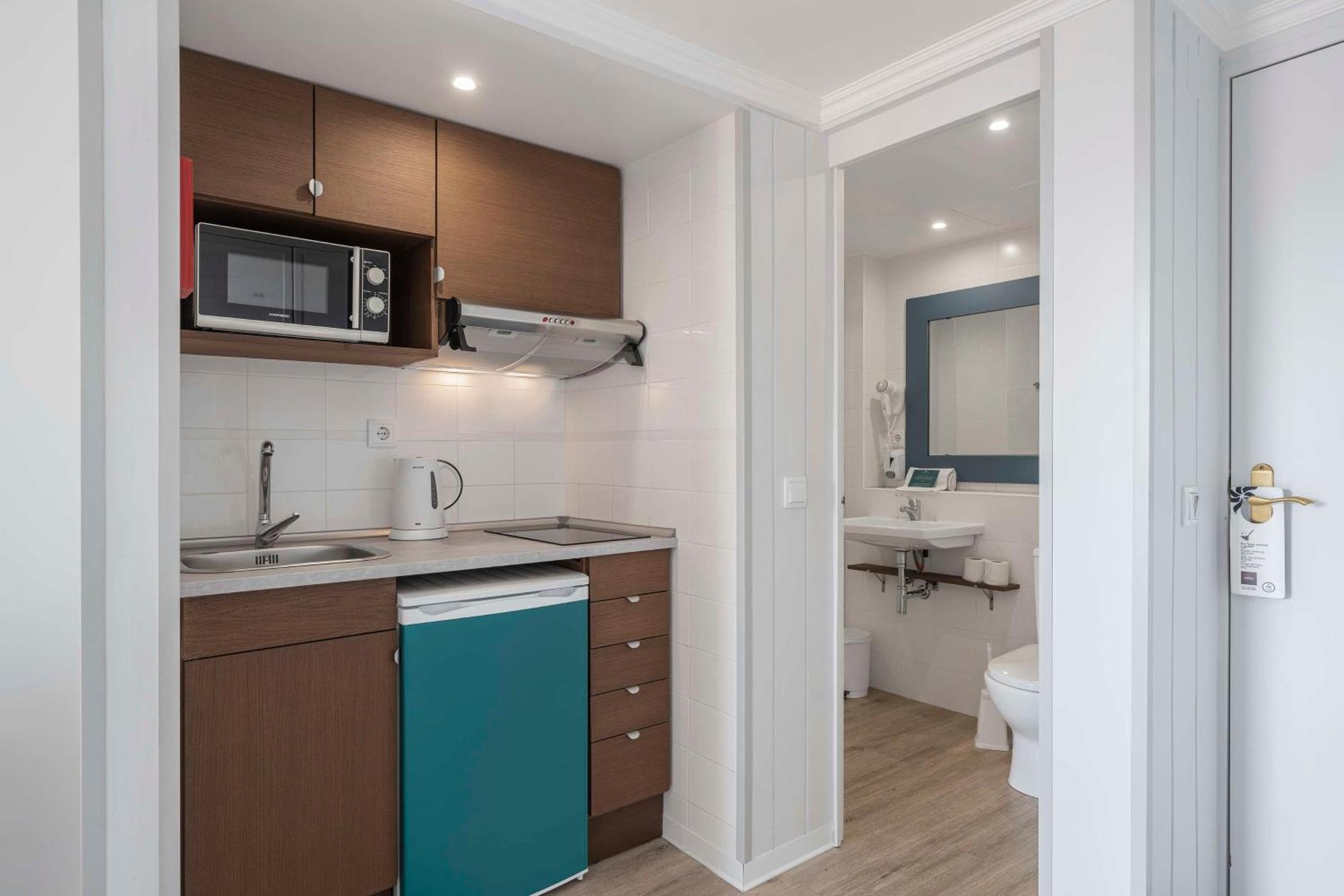 Dorisol Mimosa Studio Hotel 丰沙尔 外观 照片