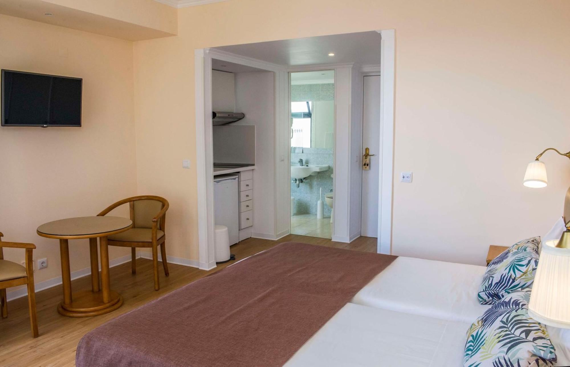Dorisol Mimosa Studio Hotel 丰沙尔 外观 照片