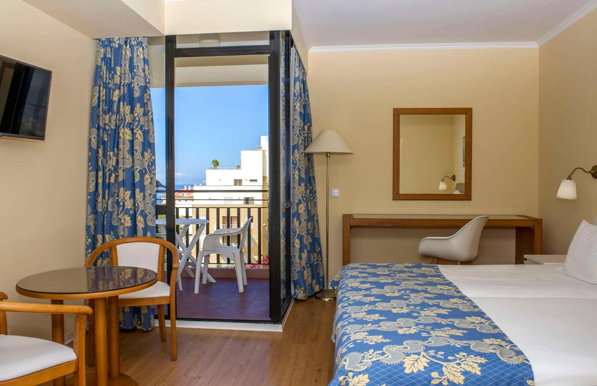Dorisol Mimosa Studio Hotel 丰沙尔 外观 照片