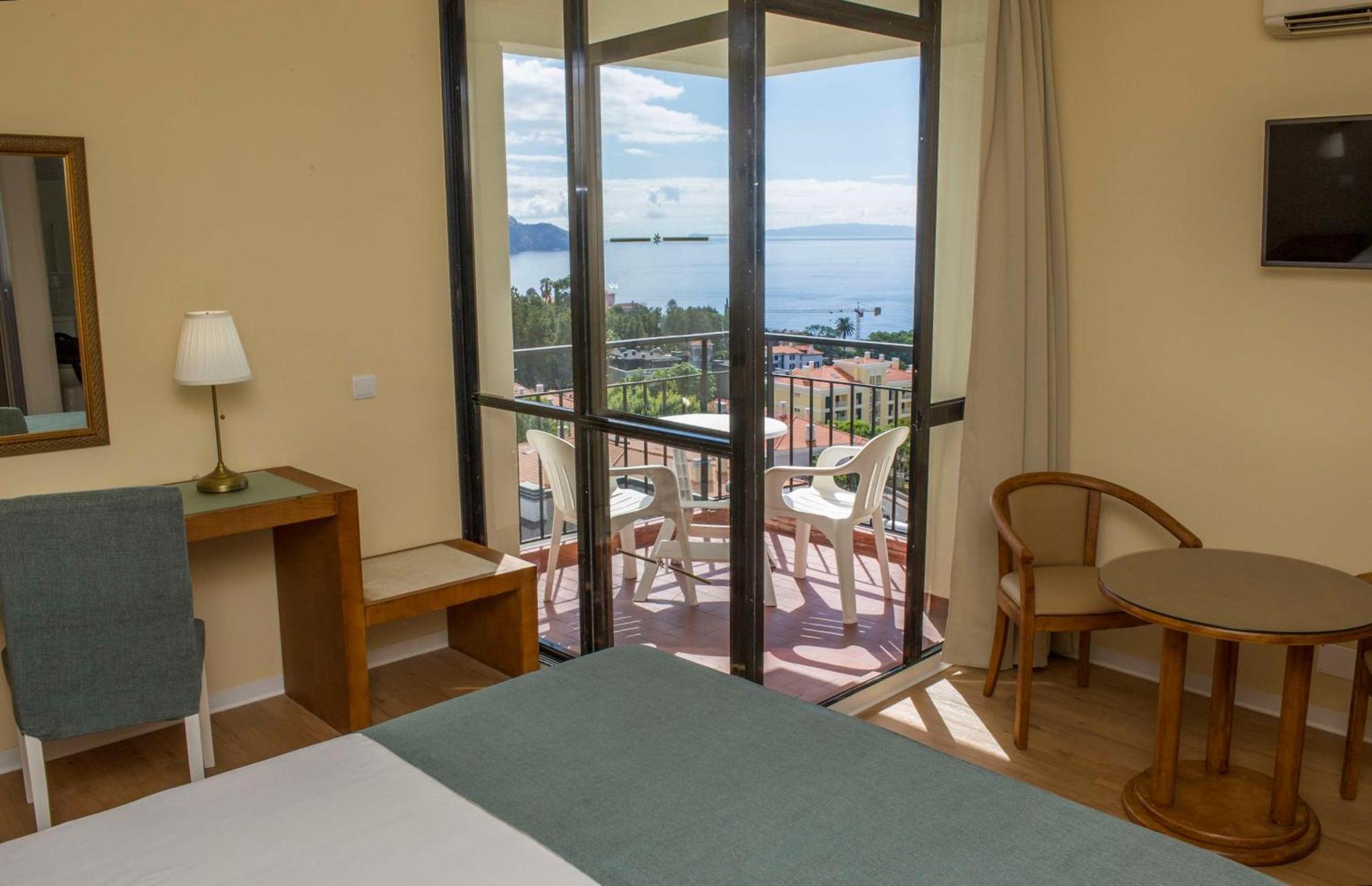 Dorisol Mimosa Studio Hotel 丰沙尔 外观 照片